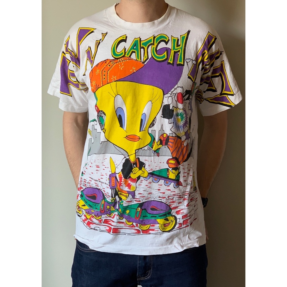 90’s Vintage Looney Tunes Graphic T-Shirt